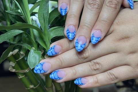 Aqua Nails Spa